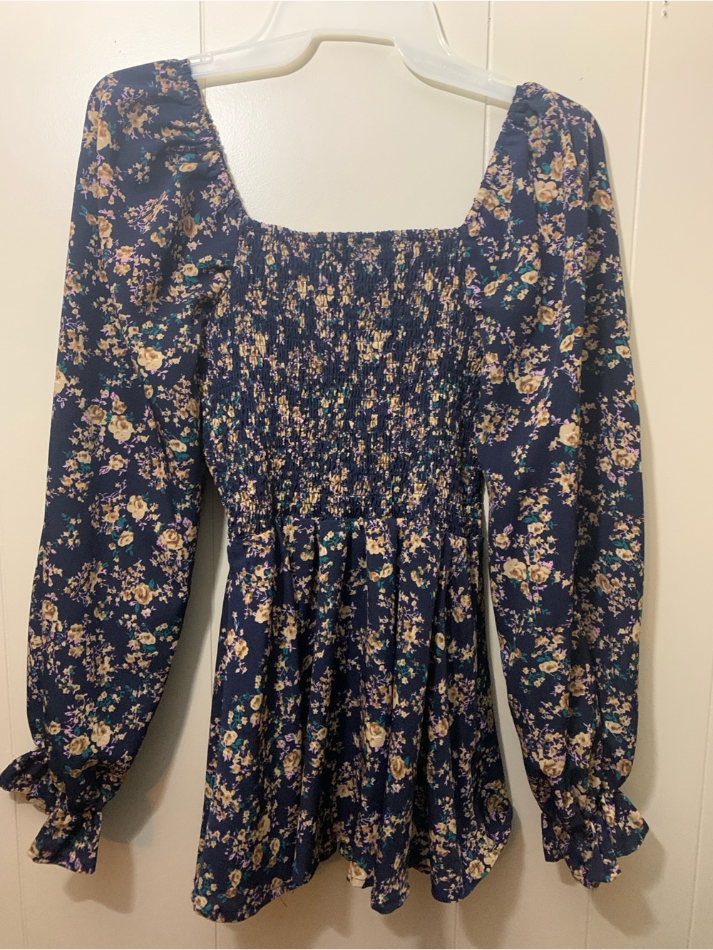 SHEIN Navy Floral Smocked Long Sleeve Peplum Top women’s small